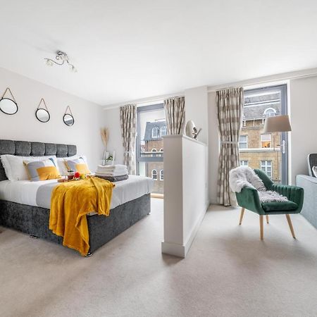 Windsor Luxury Studio Apartment Luaran gambar