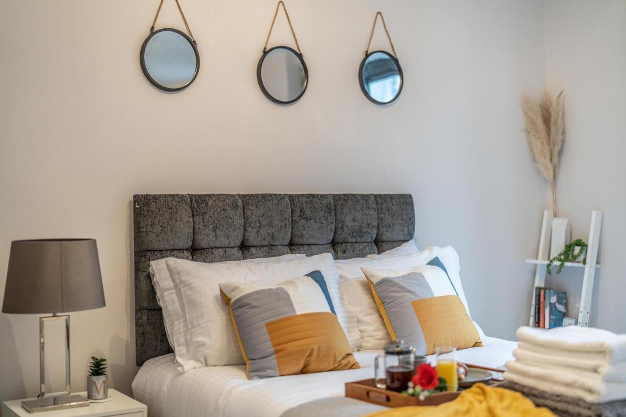 Windsor Luxury Studio Apartment Luaran gambar