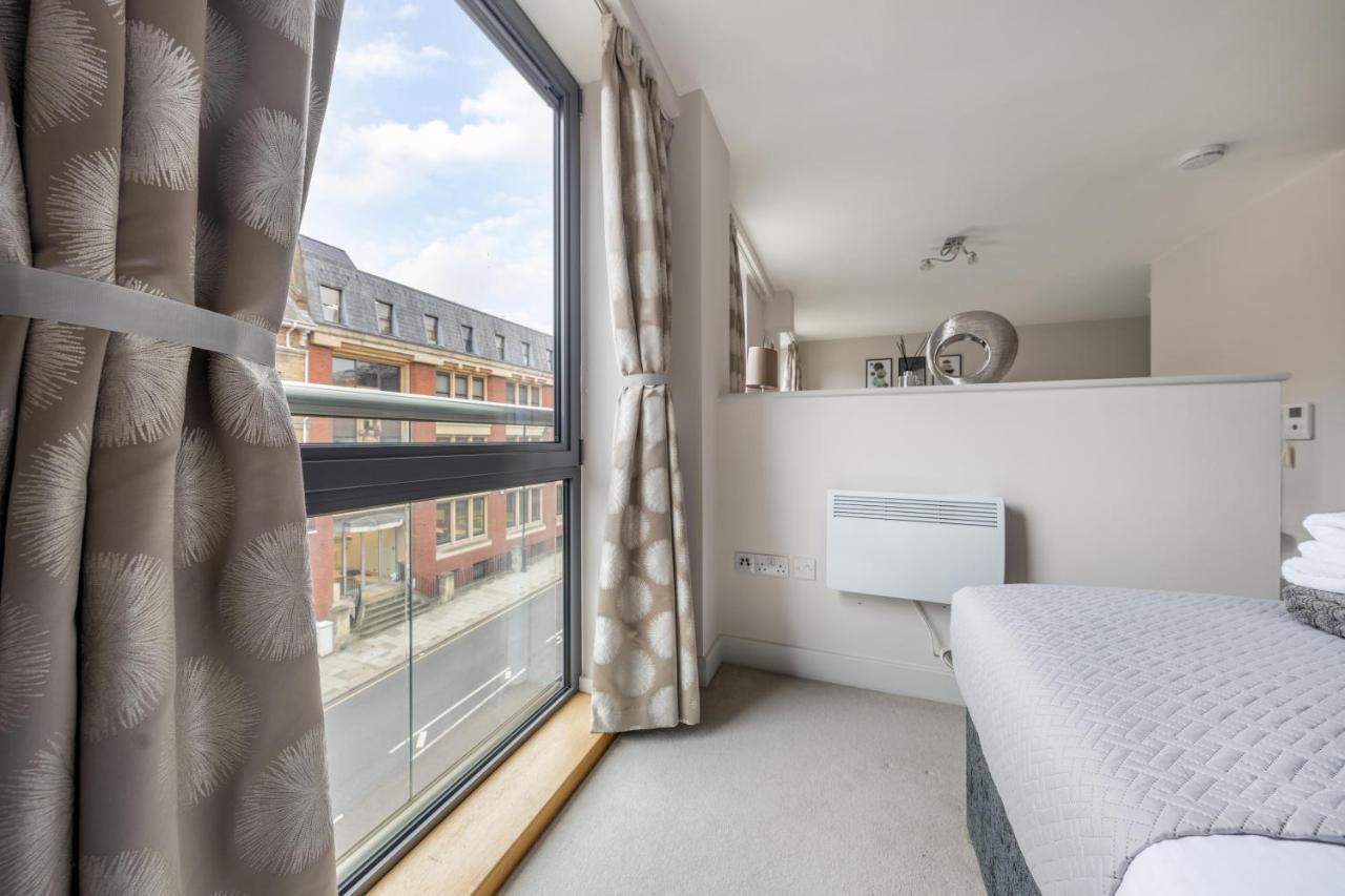 Windsor Luxury Studio Apartment Luaran gambar